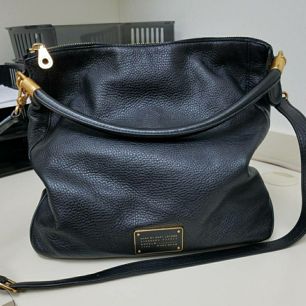 MARC BY MARC JACOBS